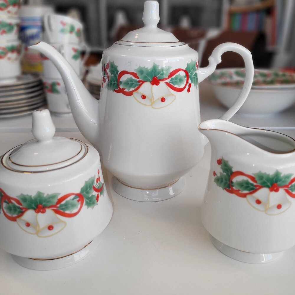 3pc Set Vintage Sango NOEL Teapot Cream & Sugar Christmas Holly Bells